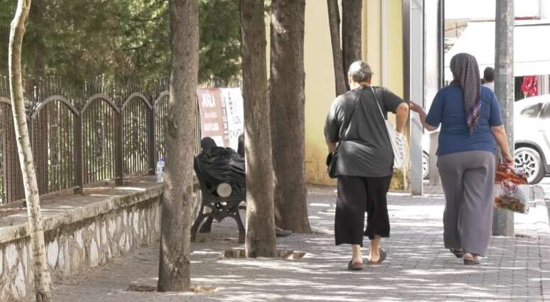 Menteşe’de İki Bank Barınma Alanına Dönüştü: Vatandaşlar Tedirgin 6